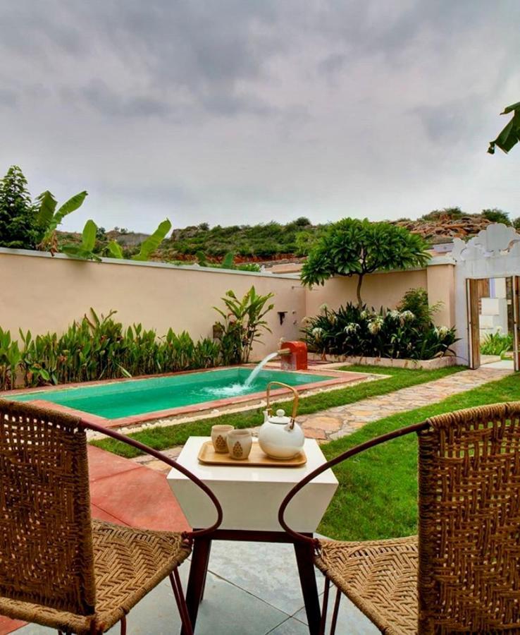 Parijat Private Pool Villa 1, 2 And 3 Bhk Udaipur Exterior photo